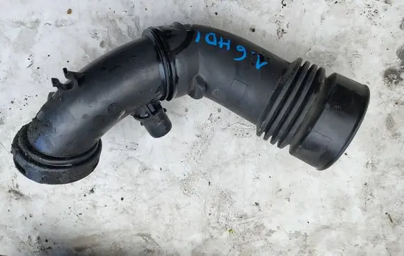 Peugeot 308 Air intake hose/pipe 9684362180