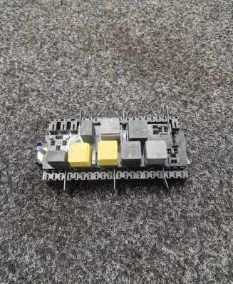 Mercedes-Benz GLE (W166 - C292) Fuse module A1669068201