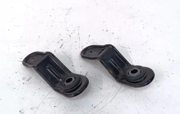 Opel Antara Radiator mount bracket 95192581