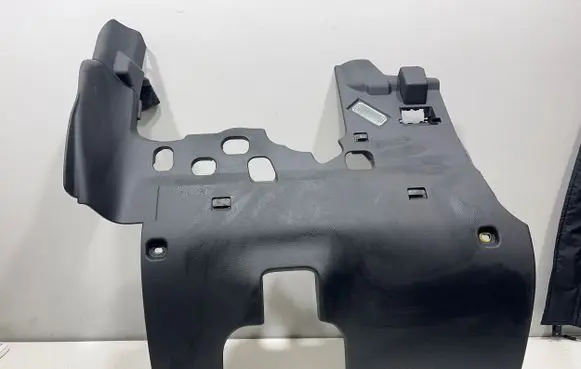 Audi A5 8T 8F Dashboard lower bottom trim panel 8K1863075A