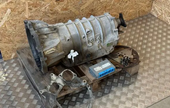 BMW 5 E39 Automatic gearbox 1041310 96025104 7530442