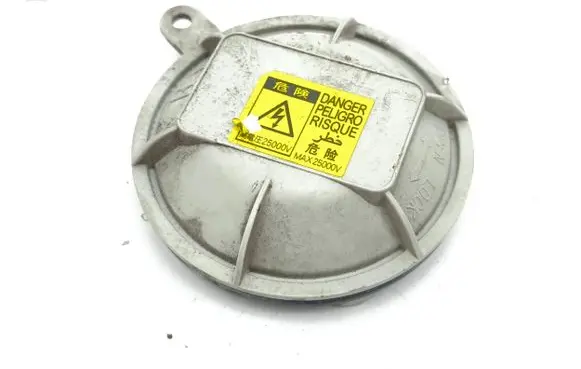 Mazda CX-7 Headlight/headlamp dust cover 