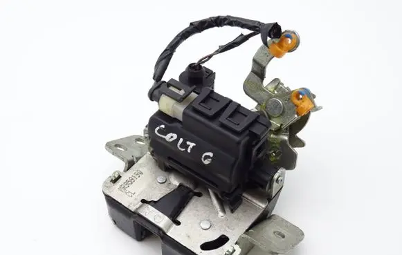 Mitsubishi Colt Tailgate/trunk/boot lock/catch/latch MR959190