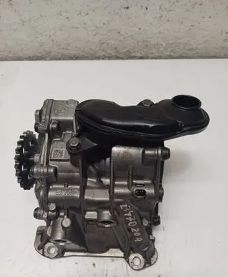 BMW 3 F30 F35 F31 Oil pump 8513665 62440410