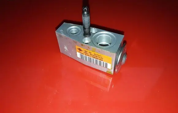Ford Focus Air conditioning (A/C) expansion valve H1F119849AA VPGV6119840BA 0030381201