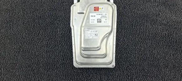 Porsche Taycan 9J1 Auxiliary heating control unit/module 9J1963507F 122R000550 10R068485