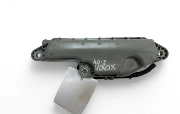 Vacuum air tank