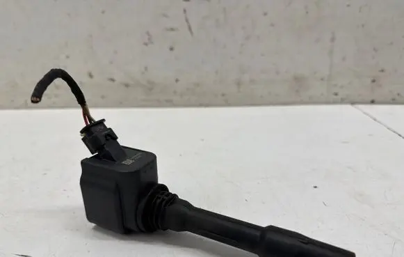 BMW 3 F30 F35 F31 High voltage ignition coil 8678438