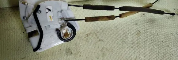 Mazda 2 Front door lock 5E04 B0208 DA6C