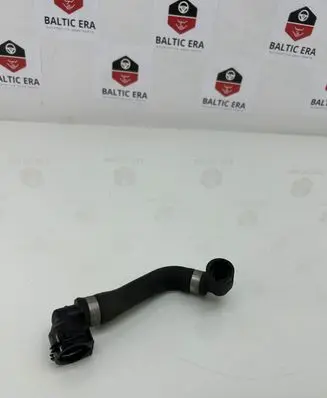 BMW 4 F36 Gran coupe Engine coolant pipe/hose 8515235 30770148