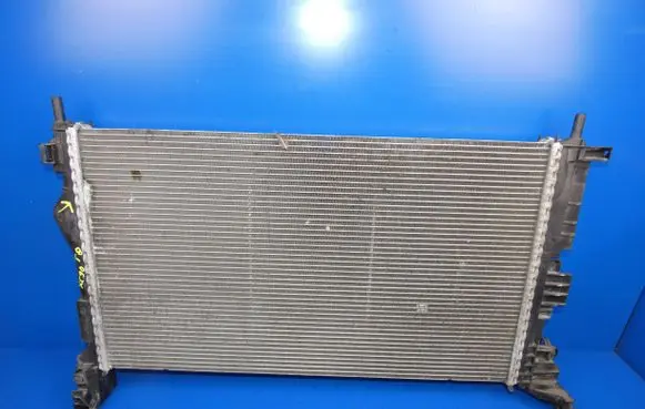 Volvo XC90 Coolant radiator 31338288 FCC7A