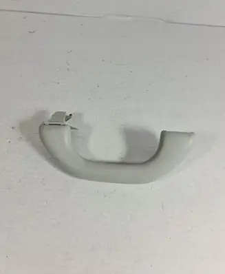 Volkswagen Golf V Engine bonnet (hood) release handle