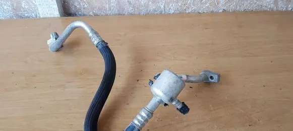 Ford Kuga II Air conditioning (A/C) pipe/hose F1F119N602AA