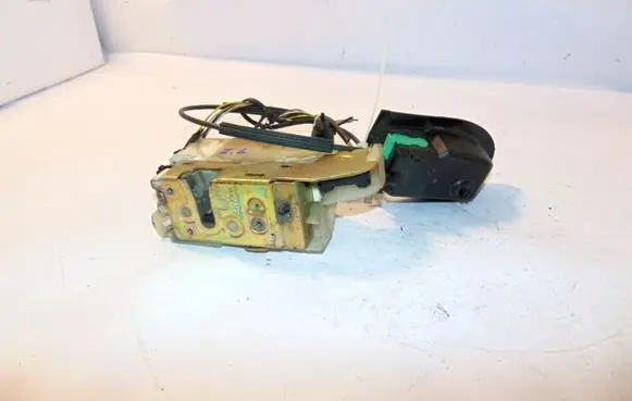 Ford Fiesta Rear door lock 4594922 96FGA26413AF 96FGA264A27CE