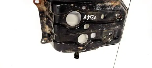 Toyota RAV 4 (XA30) Battery box tray 