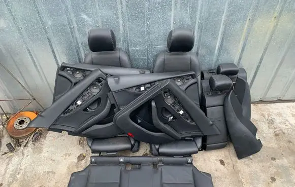 Mercedes-Benz C W205 Interior set 