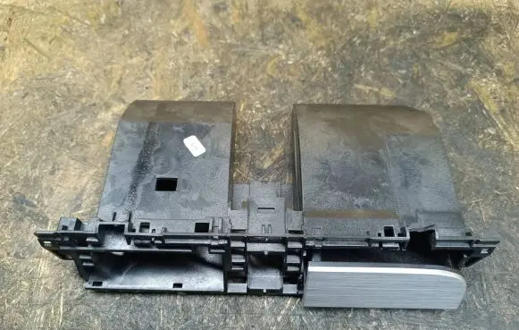 Volkswagen PASSAT B6 Glove box central console 3C1857273
