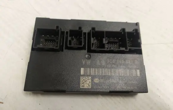 Volkswagen PASSAT B6 Other control units/modules 3C0959433R