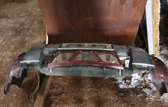 Nissan X-Trail T30 Front bumper NOCODE