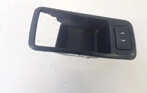Ford Focus Electric window control switch 7227425 k808x