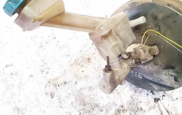 Nissan Primera Master brake cylinder