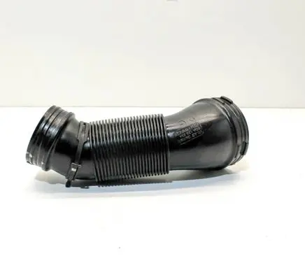 Audi Q3 F3 Air intake duct part 5QA129684
