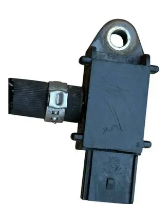 Ford Focus Exhaust gas pressure sensor 8c3a9g824ab