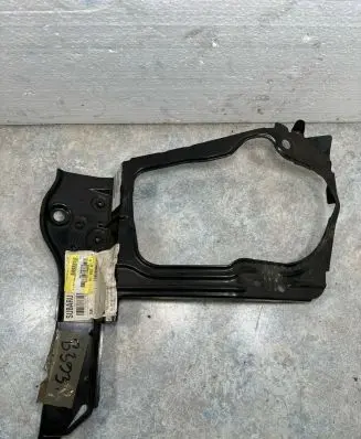 Subaru Impreza II Side radiator support slam panel 53020FE100