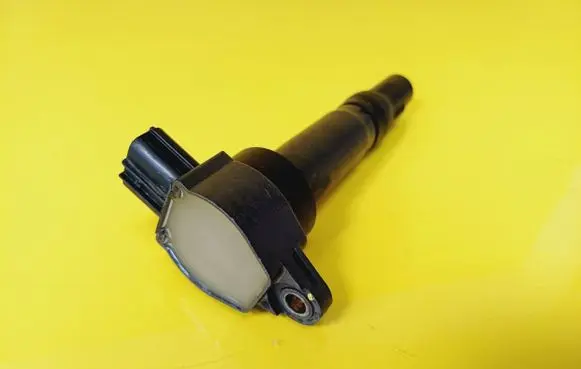 Mitsubishi Colt High voltage ignition coil MN195616