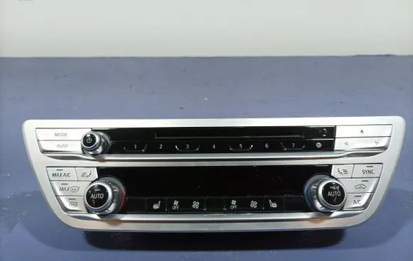 Audi A4 S4 B7 8E 8H Climate control unit 5A480E5