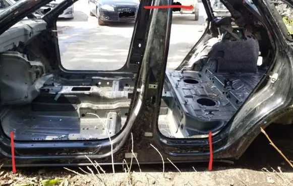 Audi Q3 8U Pillar (middle) 