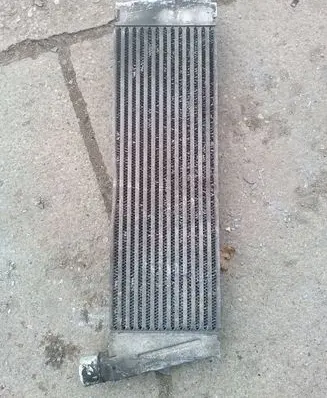 Renault Megane II Intercooler radiator 8200115540