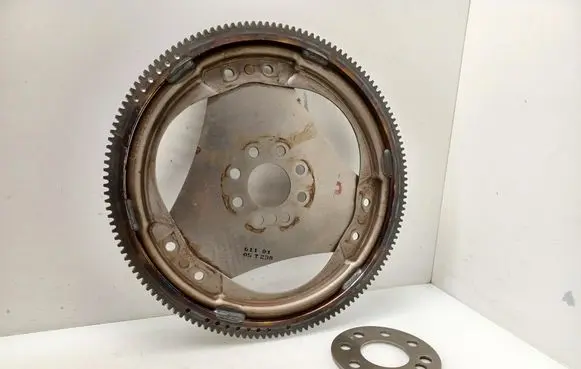 Mercedes-Benz E W211 Crankshaft pulley 6110105 6110105T238 61100H3403