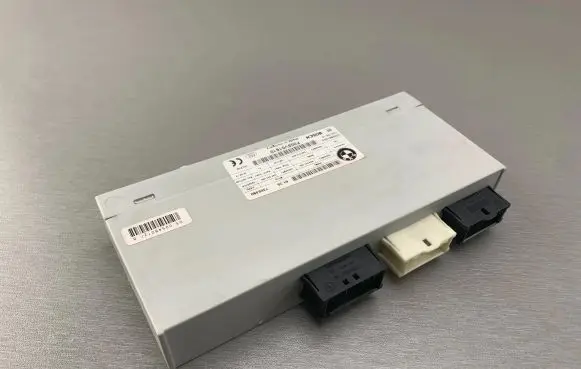 BMW 3 F30 F35 F31 Tailgate/trunk control unit/module 7388490 61357388490 61357412610