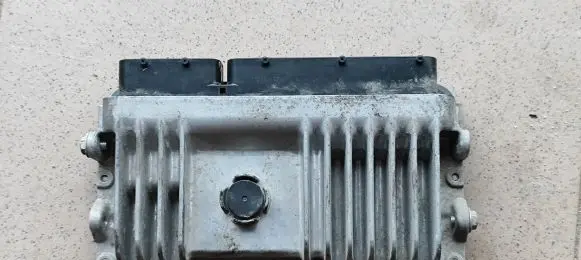 Toyota Yaris Engine control unit/module 896610U170 MB2762002452