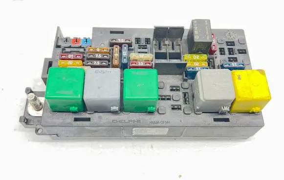 Mercedes-Benz ML W164 Fuse box set A1645402972