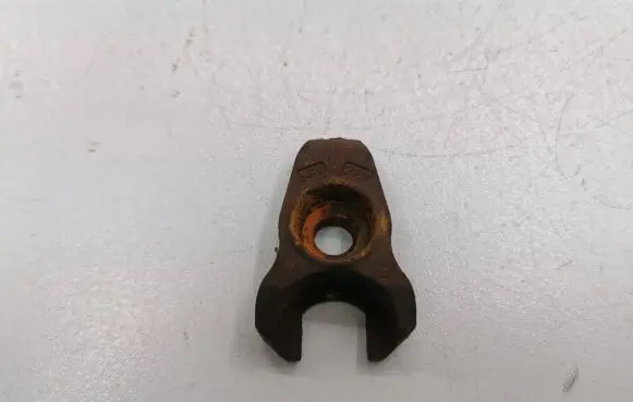Fuel Injector clamp holder