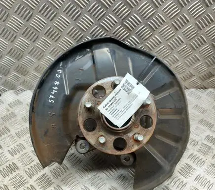 Toyota RAV 4 (XA50) Rear wheel hub 4230442060