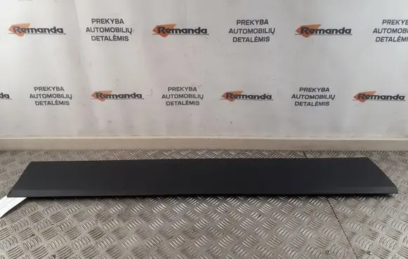 Renault Trafic III (X82) Sliding door trim (molding) 768546496R