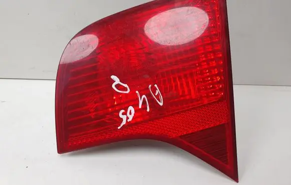 Audi A4 S4 B7 8E 8H Tailgate rear/tail lights 8E5945094A