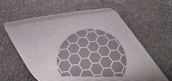 Side speaker trim/cover