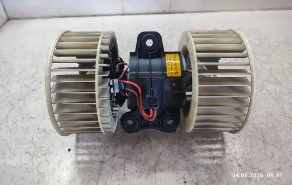 Land Rover Range Rover L322 Heater fan/blower 83855589