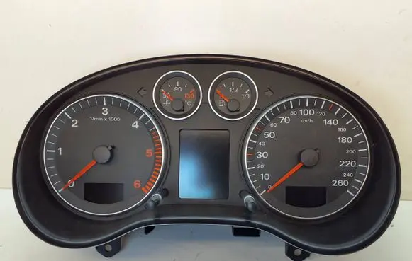 Audi A3 S3 8P Speedometer (instrument cluster) 8P0920931