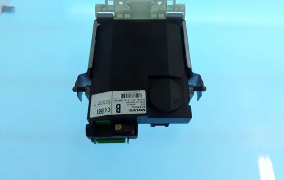 Volvo V50 Phone control unit/module 8673256