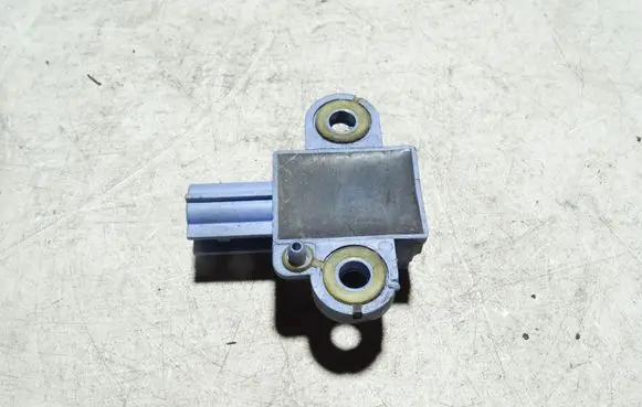 Volkswagen Golf V Airbag deployment crash/impact sensor 1K0955557A
