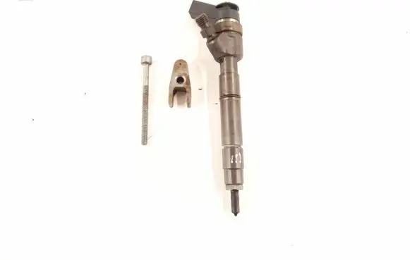 Mercedes-Benz B W245 Fuel injector 6400700787 A6400700787