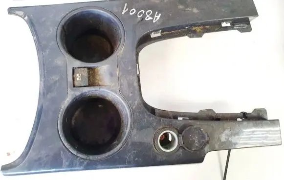 Peugeot 3008 I Cup holder 81300522 8-130-0522