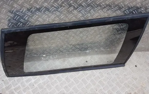 Opel Astra F Rear side window