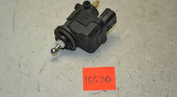 Honda CR-V Headlight level adjustment motor 007878