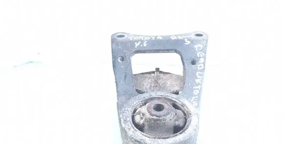 Toyota RAV 4 (XA30) Rear differential mounting bracket 